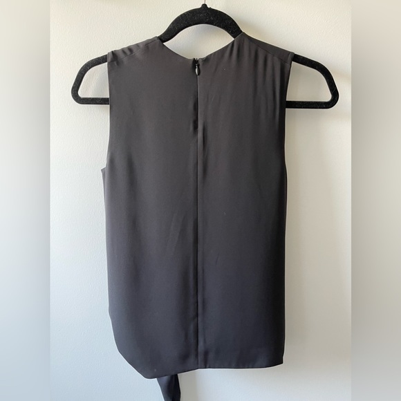 Babaton xxs sleeveless shirt - Picture 3 of 3